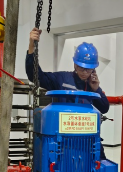 手拉葫蘆助力水電站設(shè)備安裝